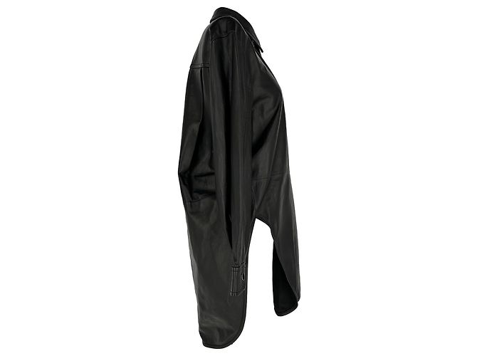 Maje Knopfjacke aus schwarzem Lammleder - Ansicht 2