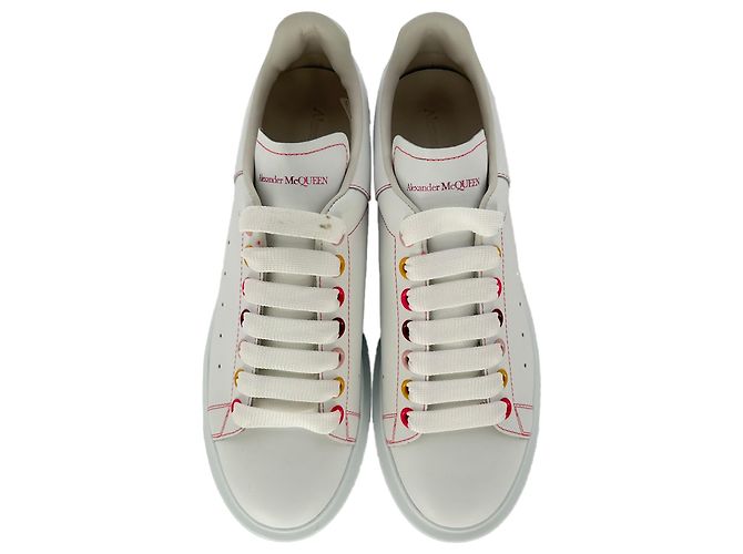 Sneakers Oversized Alexander Mcqueen in pelle bianca - vista 18