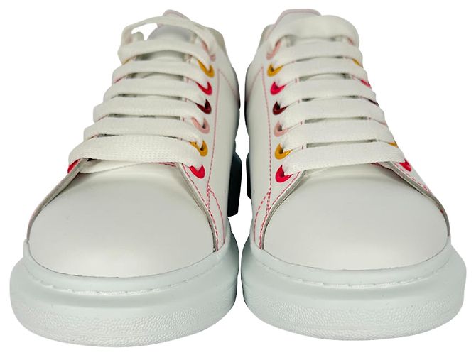 Sneakers Oversized Alexander Mcqueen in pelle bianca - vista 20