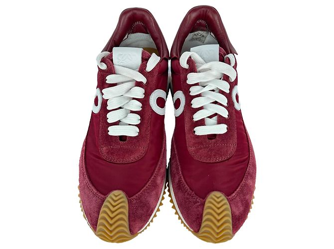 Baskets Loewe Flow Runner en daim bordeaux - vue 17