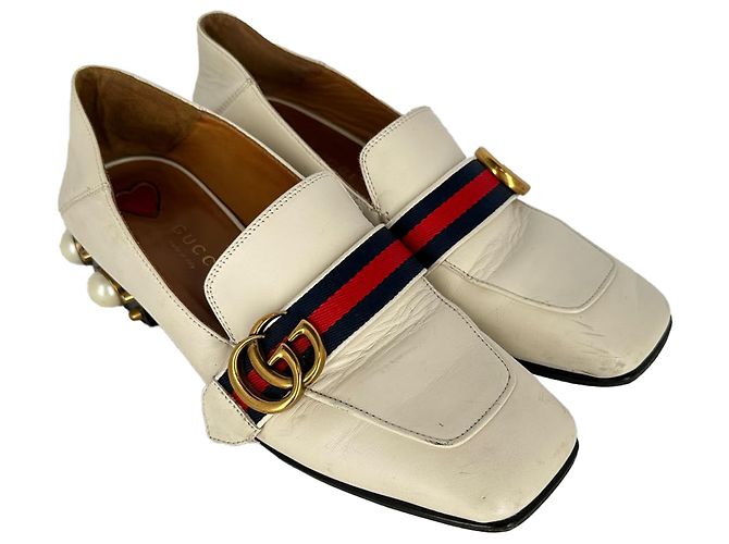 Mocassini Gucci Peyton con perle sintetiche in pelle bianca - vista 5