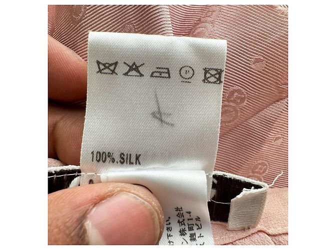 Chloé Minirock mit Rüschen und Bindegürtel aus rosa Seide - Ansicht 6