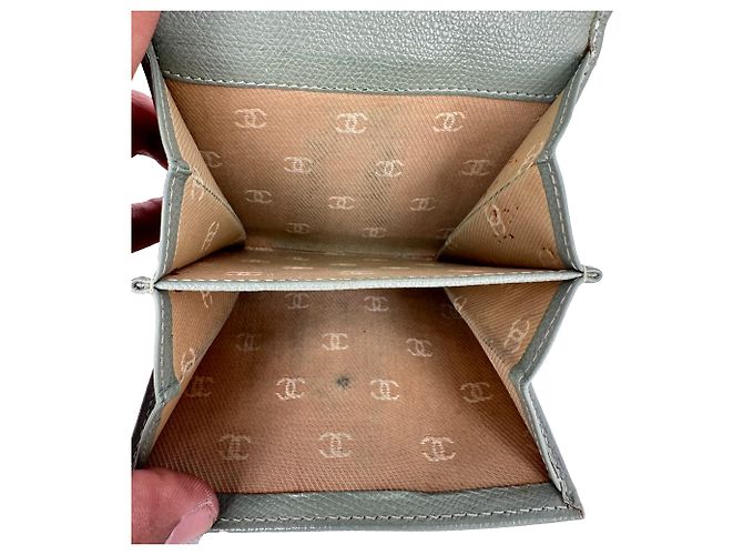 Chanel Tri-Fold Compact Wallet in Olive Leather - view 9