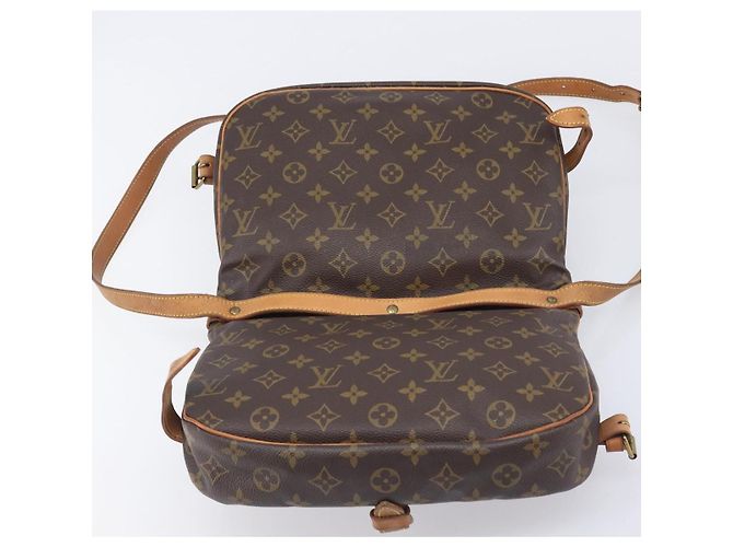 LOUIS VUITTON Monogram Saumur 30 Shoulder Bag M42256 LV - vista 20