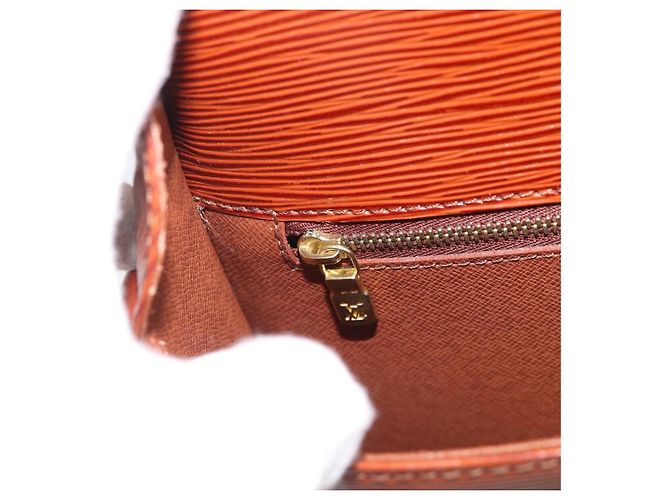 Saint-Cloud LOUIS VUITTON Epi Saint Cloud GM Shoulder Bag Brown M52193 LV - vista 26