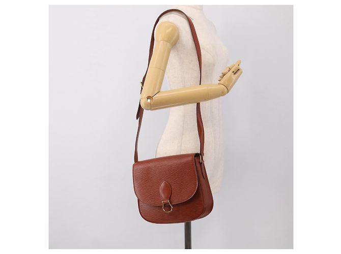 Saint-Cloud LOUIS VUITTON Epi Saint Cloud GM Shoulder Bag Brown M52193 LV - vista 28