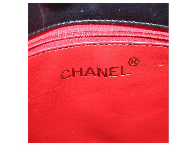CHANEL Matelasse Chain Shoulder Bag Nylon Black Gold Tone CC - vista 21