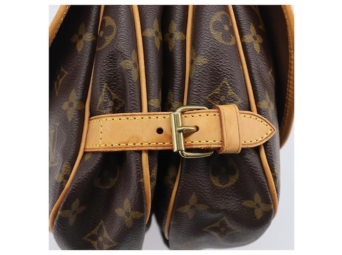 LOUIS VUITTON Monogram Saumur 30 Shoulder Bag M42256 LV - vista 15