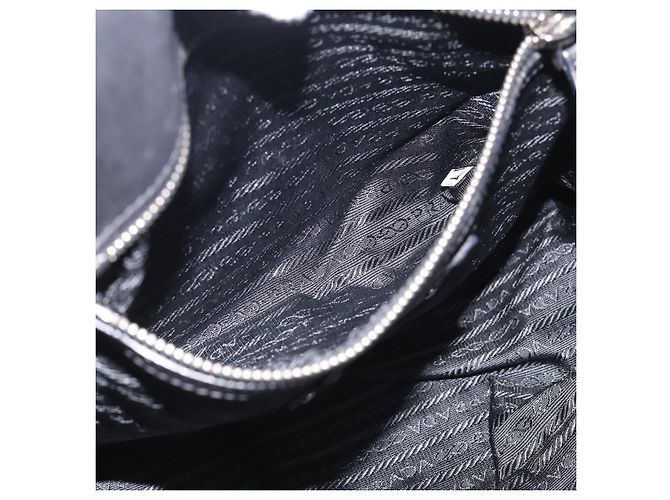PRADA Shoulder Bag Leather Black Silver - vista 23
