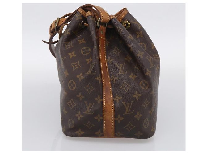 LOUIS VUITTON Monogram Petit Noe Shoulder Bag M42226 LV - vista 5