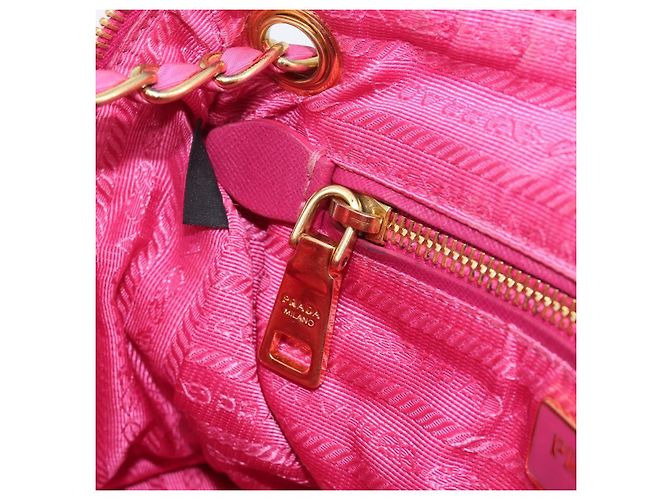 PRADA Chain Shoulder Bag Nylon Pink Gold - vista 26
