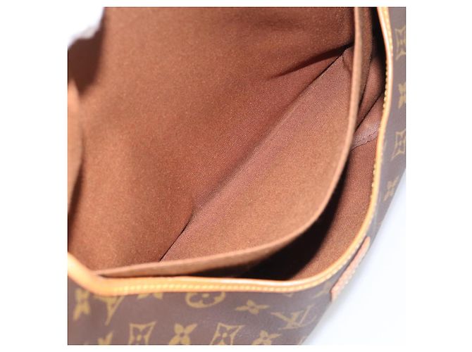 LOUIS VUITTON Monogram Saumur 35 Shoulder Bag M42254 LV - vista 24
