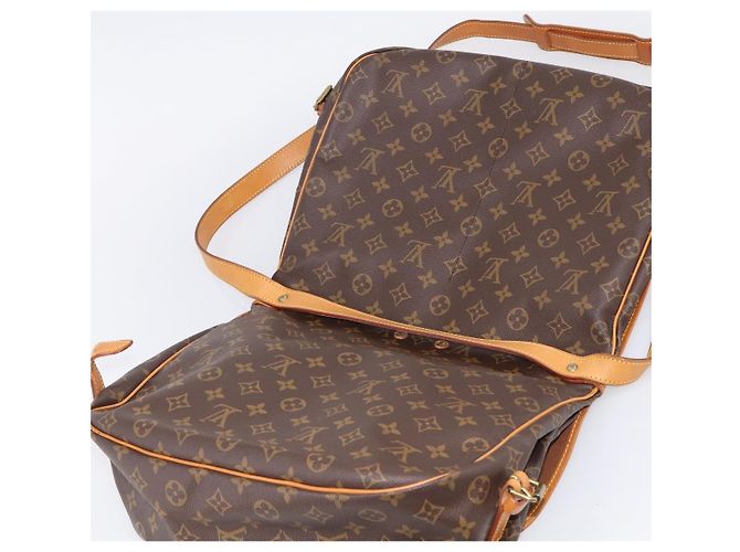 LOUIS VUITTON Monogram Saumur 35 Shoulder Bag M42254 LV - vista 31