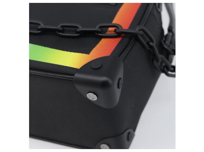 LOUIS VUITTON Taiga Rainbow Mini Soft Trunk Bag Black M30351 LV - vista 15