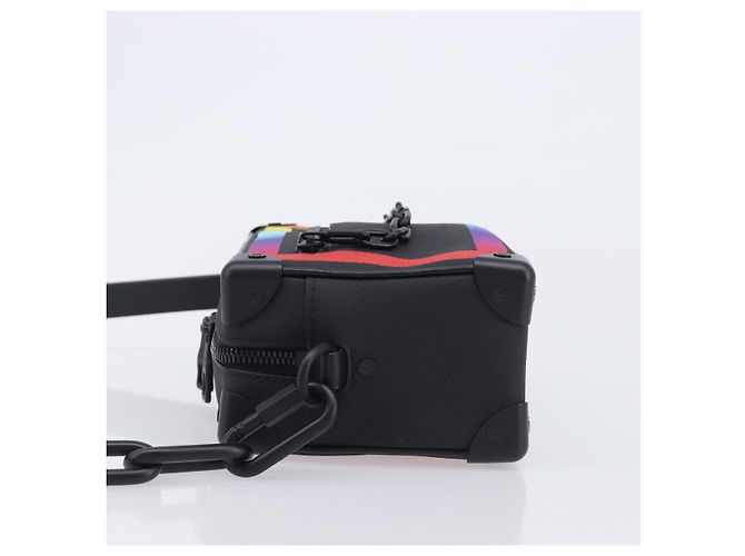 LOUIS VUITTON Taiga Rainbow Mini Soft Trunk Bag Black M30351 LV - vista 4