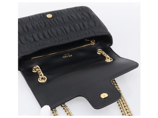 PRADA Gathered Chain Shoulder Bag Leather Black Gold Tone - vista 15