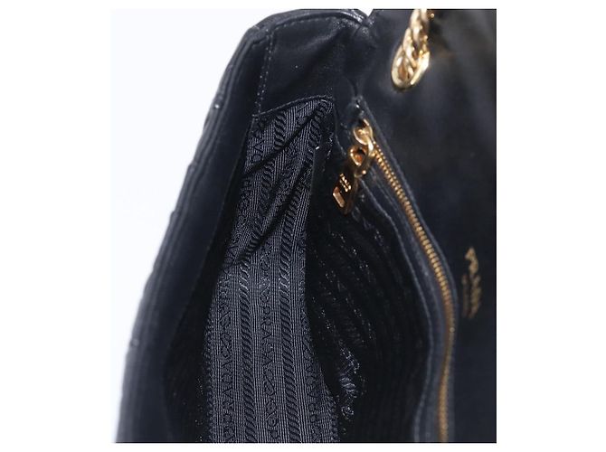 PRADA Gathered Chain Shoulder Bag Leather Black Gold Tone - vista 21