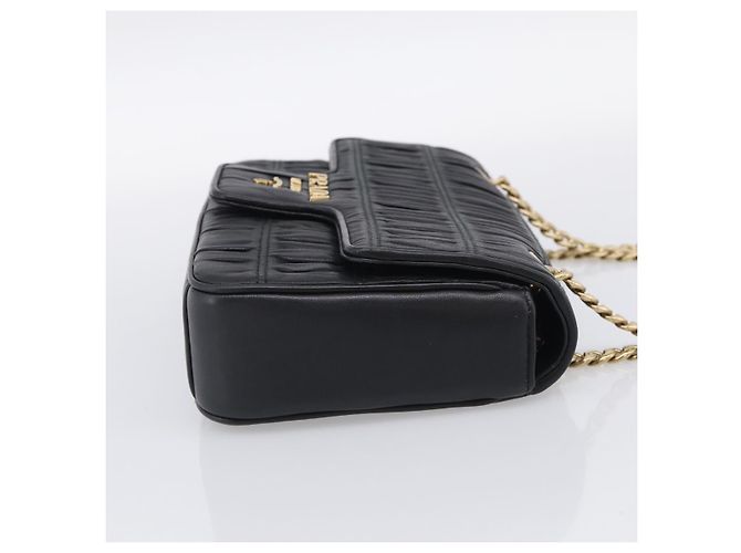 PRADA Gathered Chain Shoulder Bag Leather Black Gold Tone - vista 5