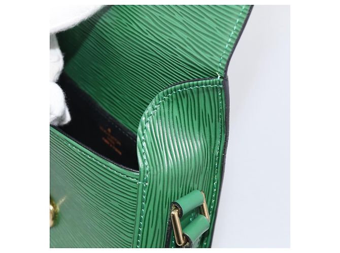 Saint-Cloud LOUIS VUITTON Epi Saint Cloud PM Shoulder Bag Green M52214 LV - vue 22