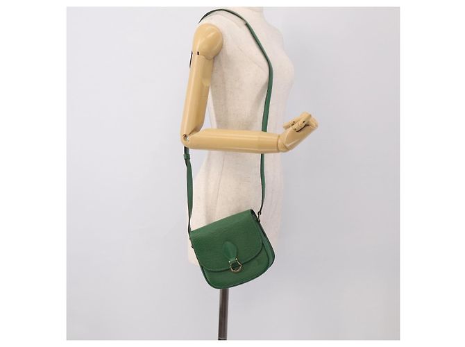 Saint-Cloud LOUIS VUITTON Epi Saint Cloud PM Shoulder Bag Green M52214 LV - vue 29