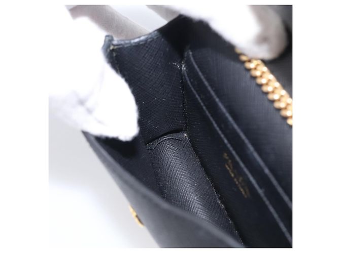 PRADA Chain Shoulder Bag Safiano Leather Black Gold - vista 20