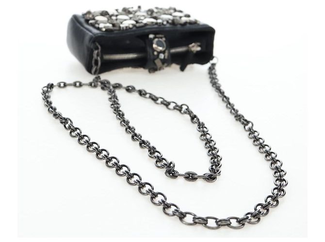 Chanel Borsa a Tracolla in Pelle Matelassé Medium - vista 7