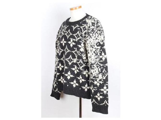 Louis Vuitton Distorted Monogram Knit XL - view 2
