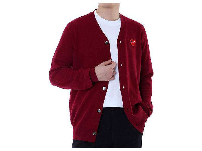 Comme Des Garcons V-Ausschnitt Strickcardigan aus Wolle mit rotem Herz-Patch - Ansicht 18