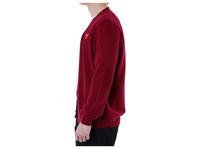 Comme Des Garcons V-Ausschnitt Strickcardigan aus Wolle mit rotem Herz-Patch - Ansicht 26
