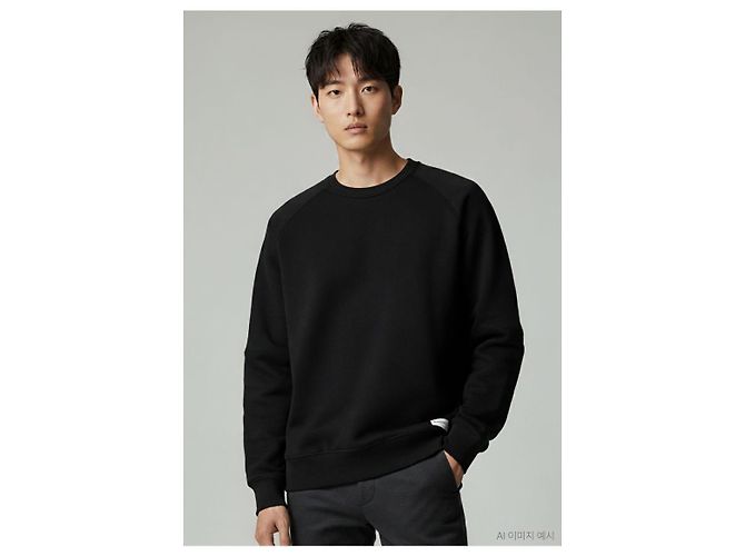 Autre Marque Baumwoll-Sweatshirt mit Rundhalsausschnitt und Logo-Patch - Ansicht 6