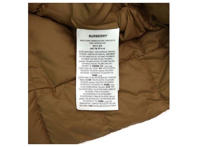 Burberry Piumino lungo da donna con cappuccio e cintura in nylon marrone - vista 6