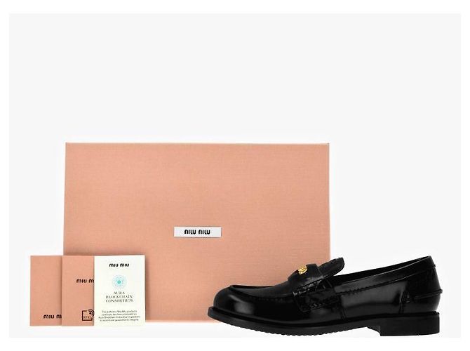 Miu Miu Mocassini Penny in pelle spazzolata - vista 10