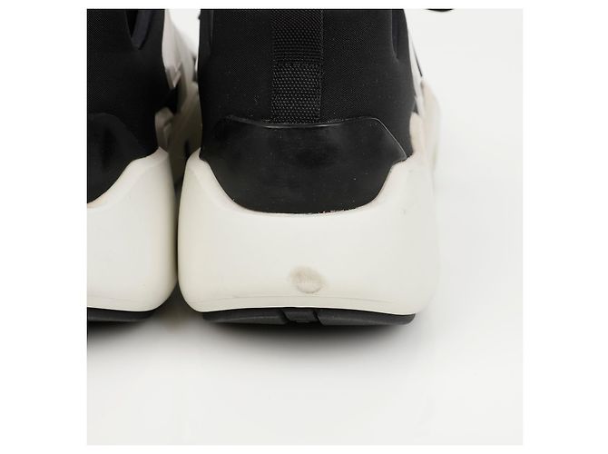 Prada Sneakers Techno Black White - vista 8