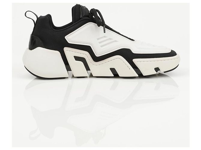 Prada Sneakers Techno Black White - vista 9