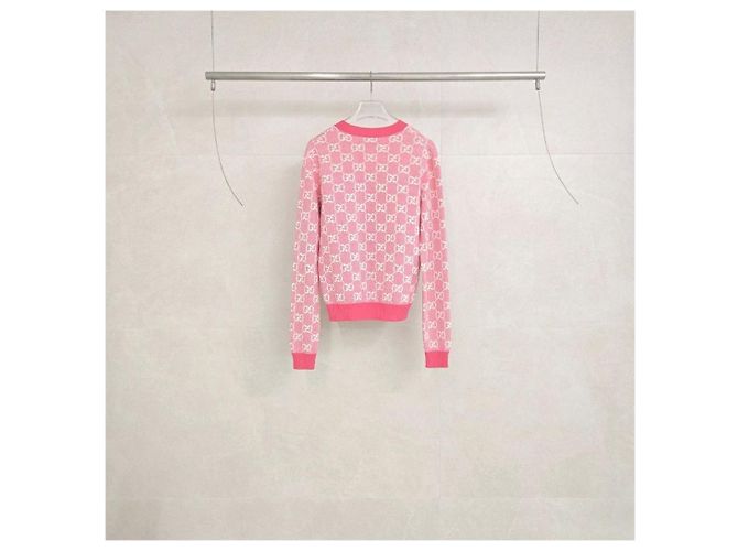 Gucci Wollcardigan in Rosa mit GG-Jacquard-Muster - Ansicht 3