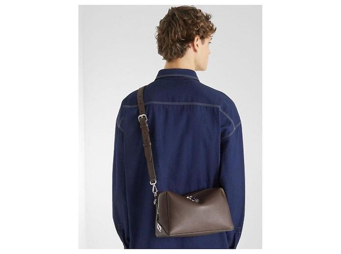 Fendi Bolsa Quadrada de Couro Medium ASIH - vista 7