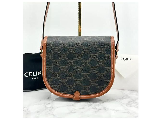 Céline Borsa Triomphe Polka Tan Medium - vista 13