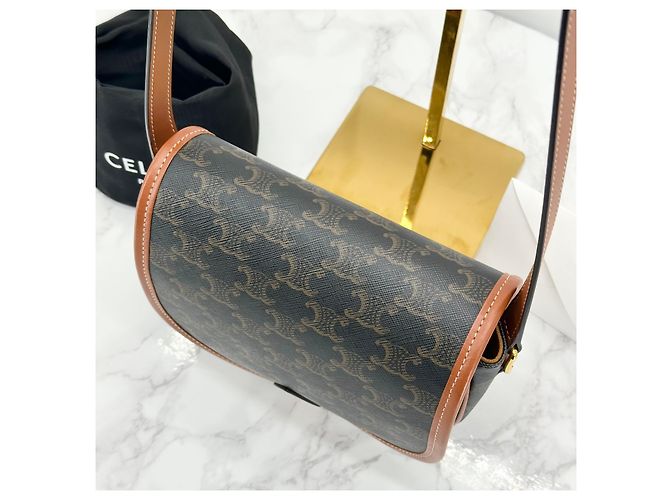 Céline Borsa Triomphe Polka Tan Medium - vista 4
