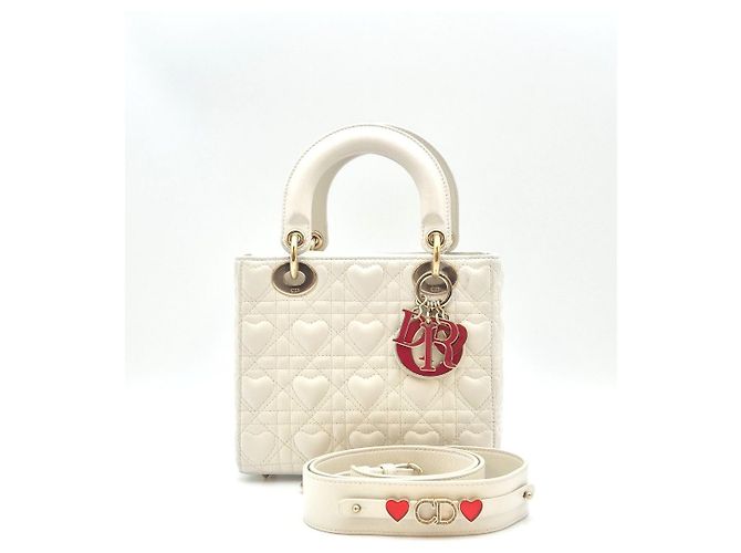 Dior Lady Heart Cannage White Condition - vista 2
