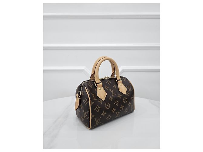 Louis Vuitton Monogram Bandouliere 20 - vista 3