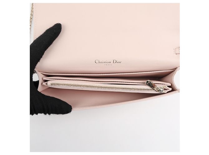 Dior Lady Pouch e borsa a tracolla in pelle d'agnello Cannage Dusty Pink - vista 18