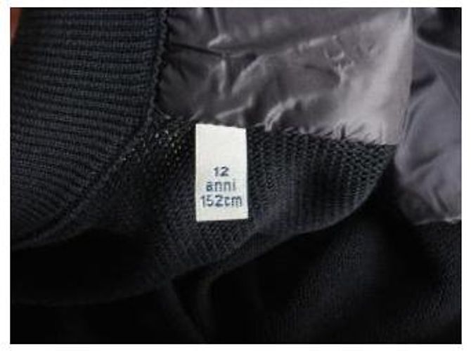 Moncler Leichte gesteppte Strickjacke mit Logo für Kinder - Ansicht 6