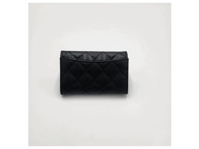 Chanel Tarjetero Classic Snap Caviar Black Silver - vista 3