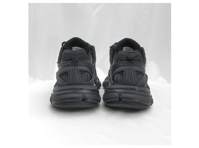 Balenciaga Sneakers Track in gomma e nero - vista 4