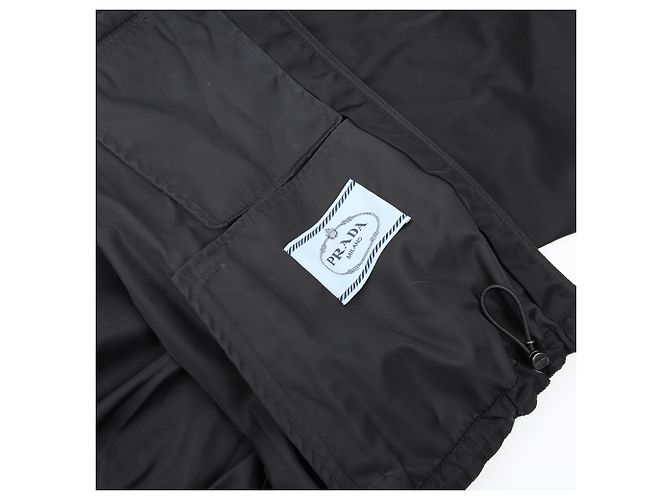 Prada Giacca corta Re-Nylon Cropped Re-Nylon Short Jacket Black - vista 17