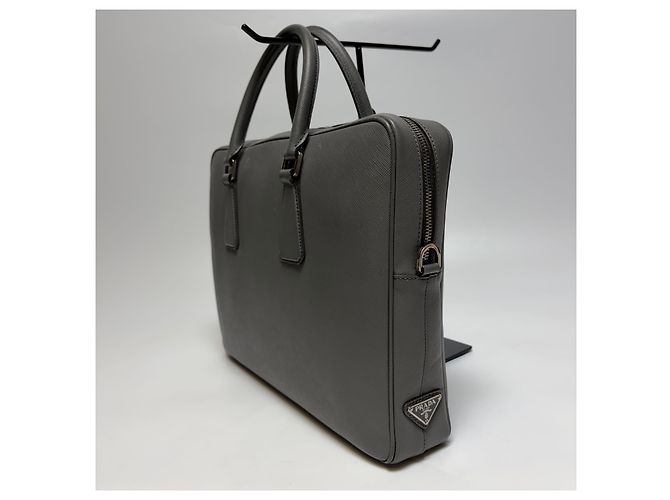Prada Mallette en cuir Saffiano Grey - vue 2