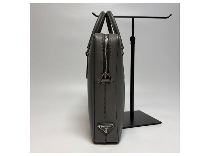 Prada Mallette en cuir Saffiano Grey - vue 4