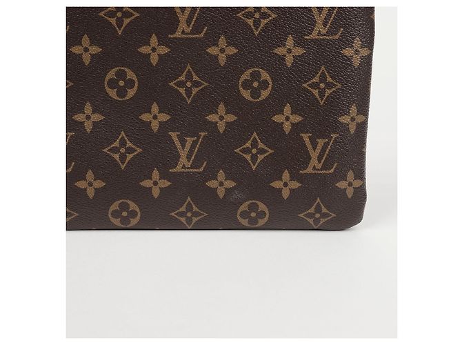 Louis Vuitton Pouch Daily Monogram Canvas Rose Powder - vista 3