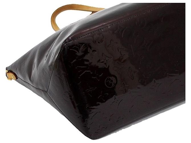 Louis Vuitton Borsa Tote e a Tracolla Monogram Vernis Bellevue GM - vista 7