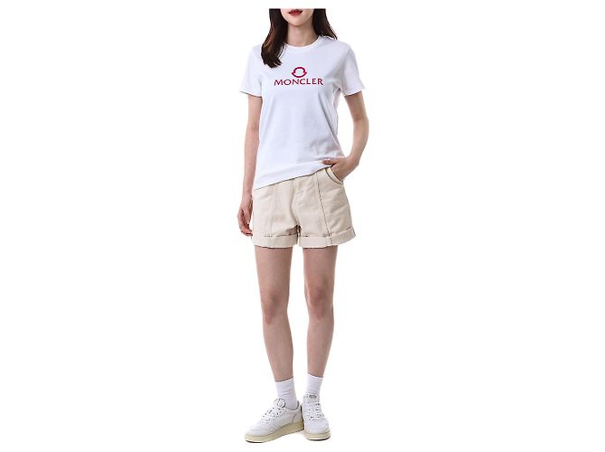 Moncler T-Shirt für Damen mit rosa Gummi-Logo-Patch - Ansicht 5